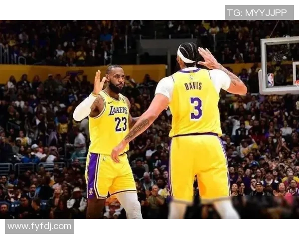 湖人对决热火G2精彩直播全程回顾与赛后分析